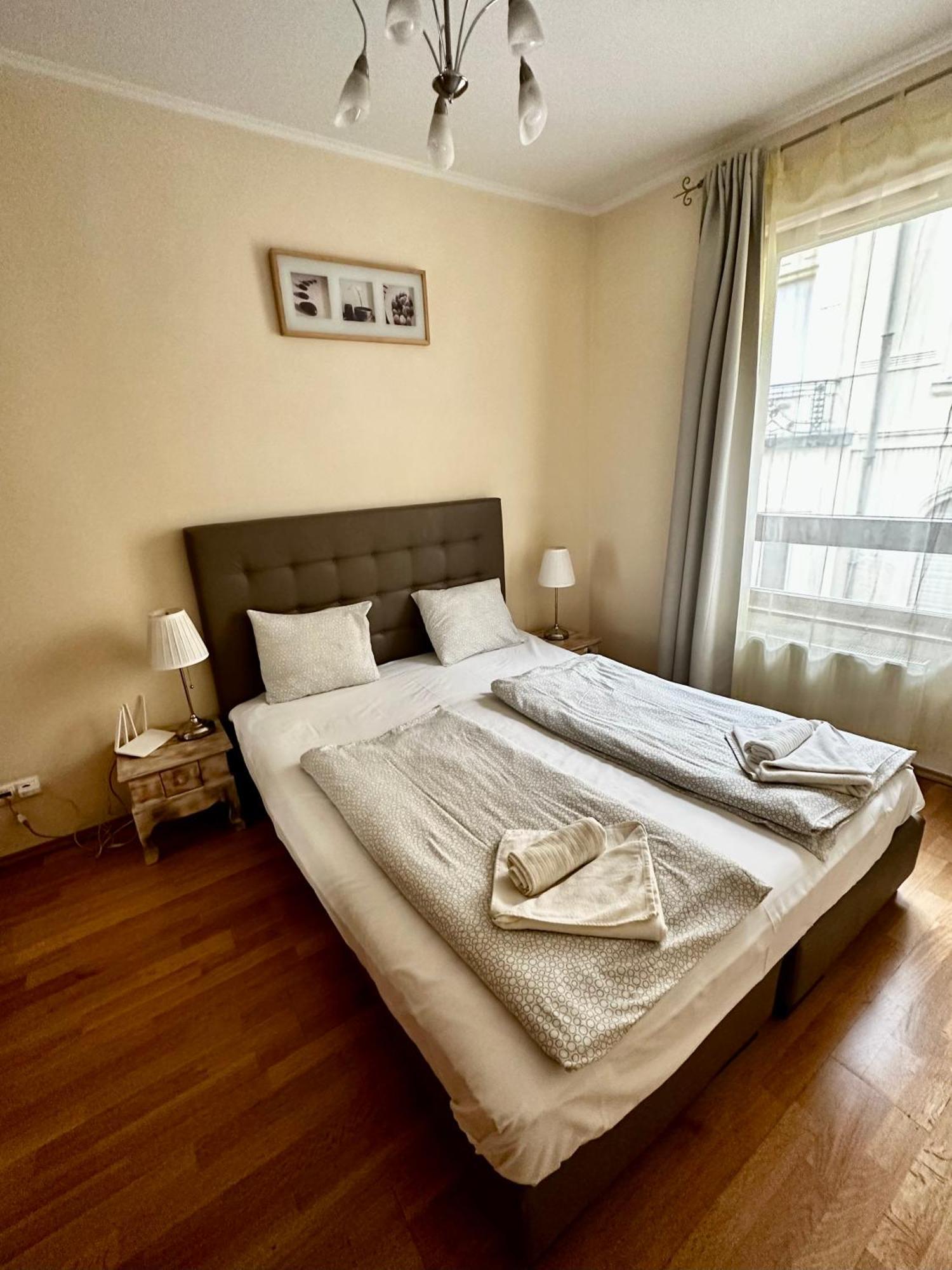 Leda Apartments Budapest Bagian luar foto