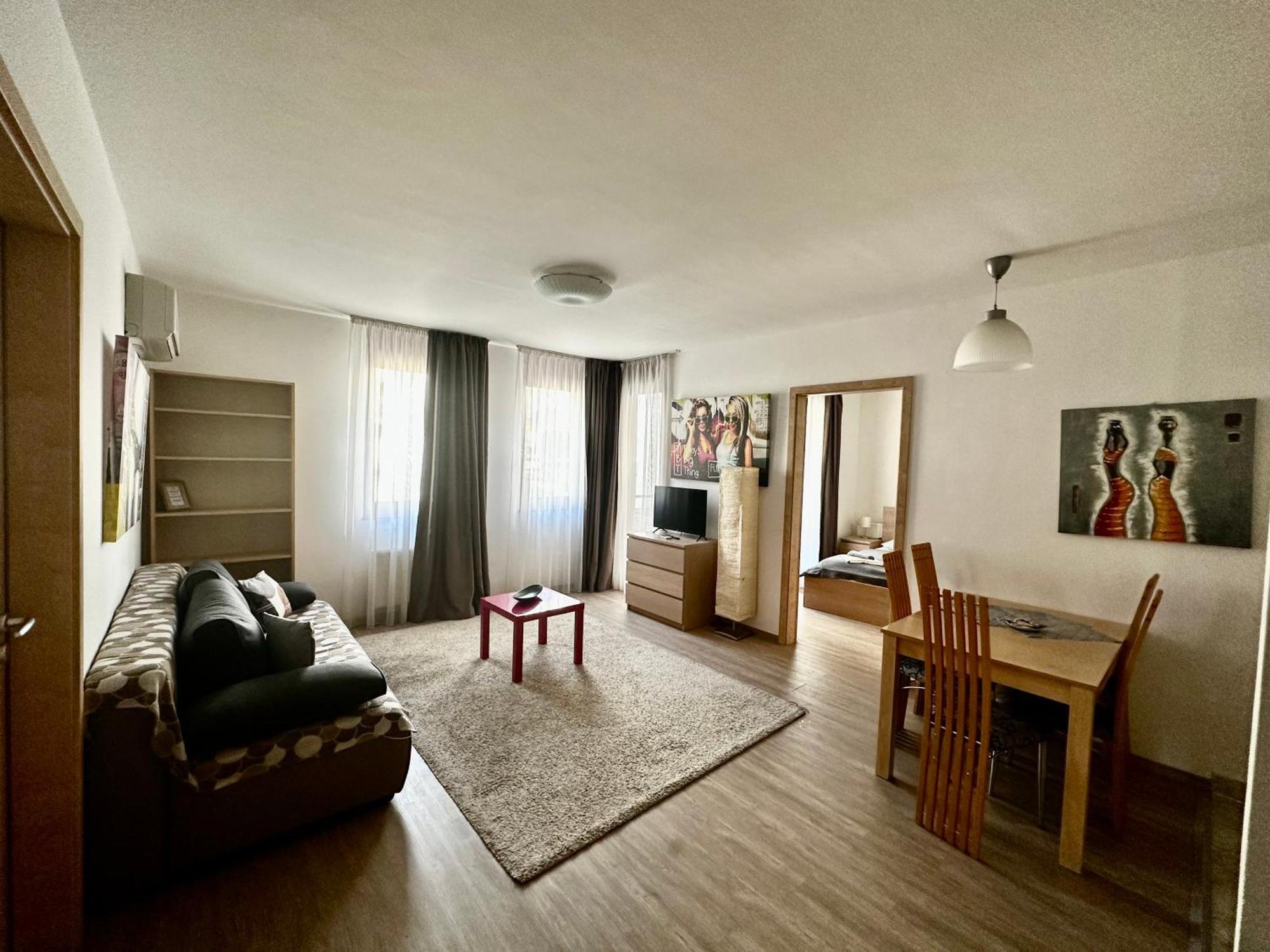 Leda Apartments Budapest Bagian luar foto