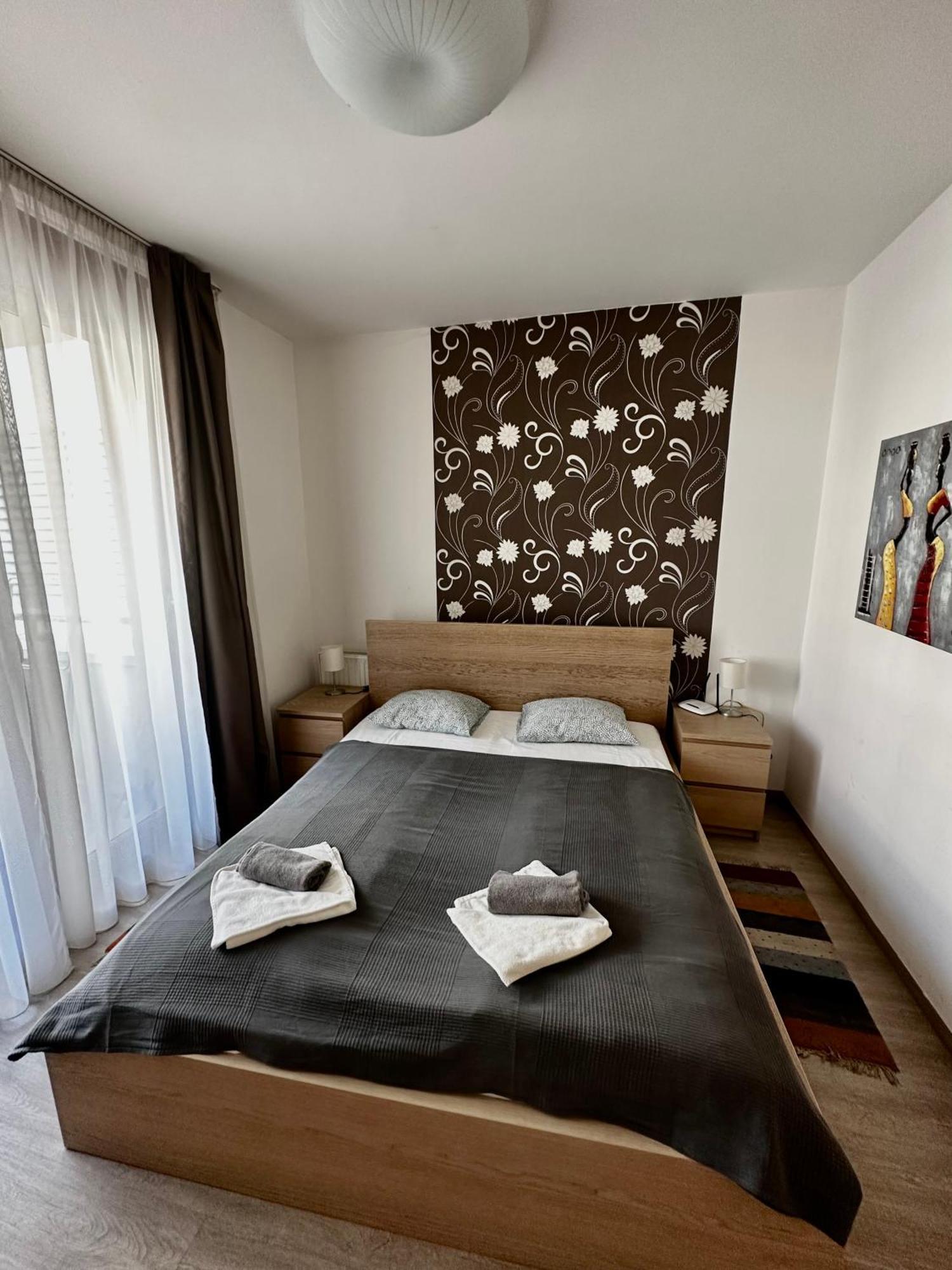 Leda Apartments Budapest Bagian luar foto