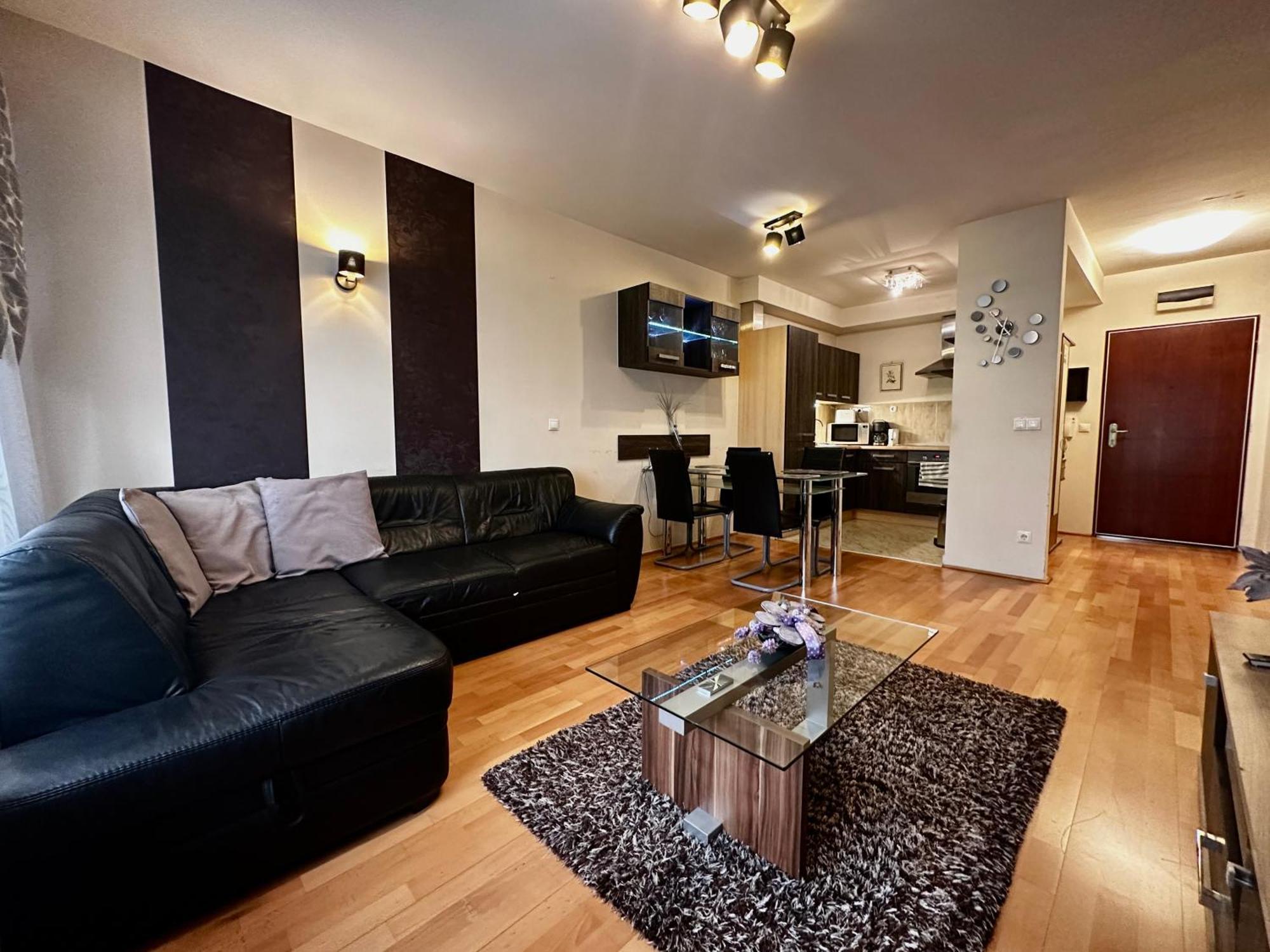 Leda Apartments Budapest Bagian luar foto