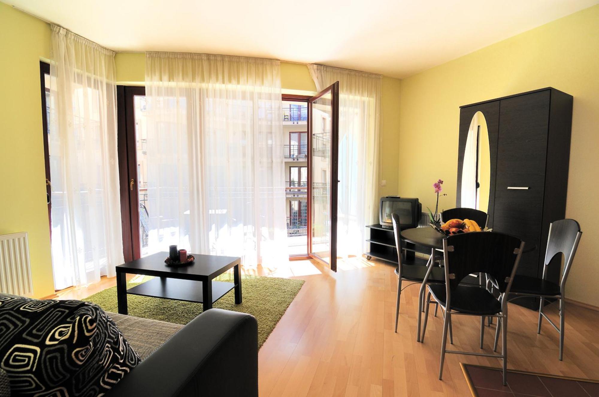 Leda Apartments Budapest Bagian luar foto